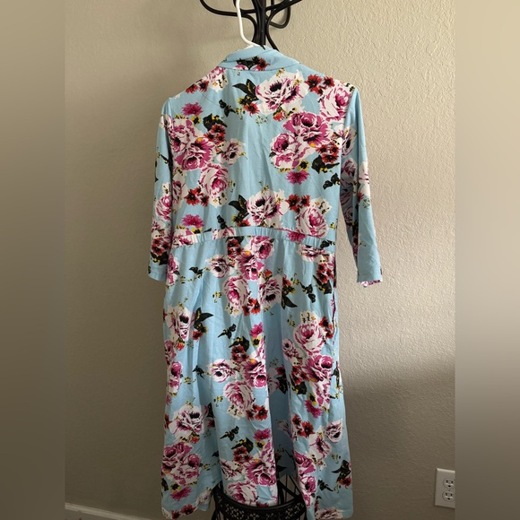 Floral Blue Robe - Picture 2 of 4